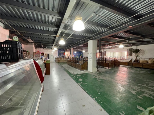 Imagen 2 de 30 de Edificio Comercial En Alquiler, Urb. Altamira