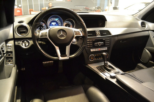 Mercedes Benz C350 2014