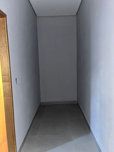Casa Com 3 Quartos E Suite