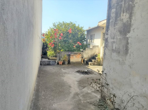 Imagem 2 de 8 de Terreno Na Penha Com 300m² - Te0155