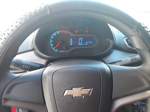 Imagem 8 de 15 de Chevrolet Prisma 2014 1.0 Lt 4p