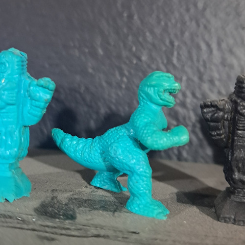 Monstruos De Bolsillo Sonrics Rex Turquesa (Usado)