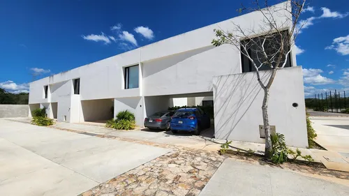 Casa De 3 Habitaciones En Venta En Privada, Cholul