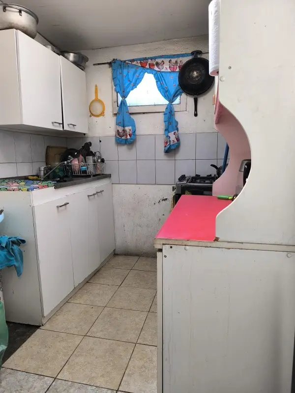Imagen 2 de 12 de Se Vende Amplia Casa En Conchalí