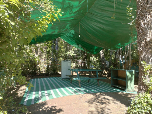 Oportunidad De Inversión. Camping En Lago Calafquén.