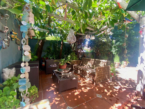 Casa En Venta Luis Zegers - Del Inca 3d Mas Serv.