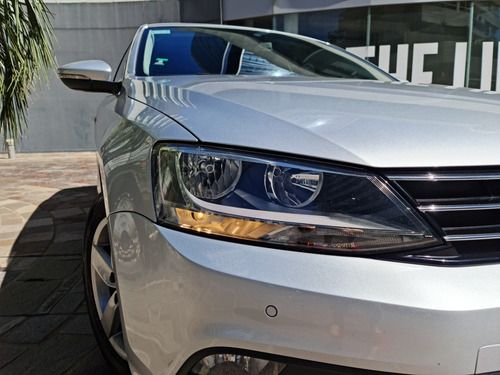 Volkswagen Vento 2.5 Luxury 170cv Tiptronic 2015