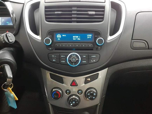 Imagem 6 de 14 de Tracker 1.8 Mpfi Lt 4x2 16v Flex 4p Automático