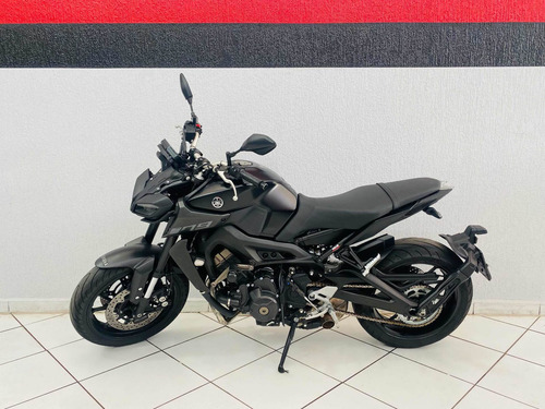 Imagem 4 de 10 de Yamaha Mt-09