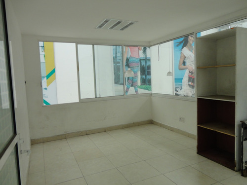Bodega Comercial En Renta Y Venta Sobre Norte 45 De 1914m2, Altura De 9 A 11 Metros.