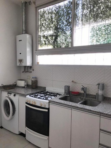 Imagen 6 de 14 de Departamento Tipo Casa En Venta En Lanus Oeste