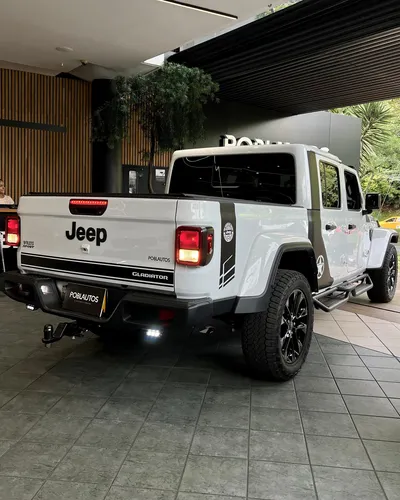 Jeep Gladiator Willys Sport