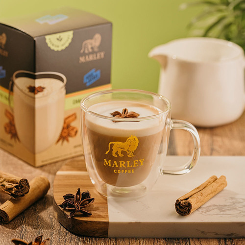 Imagen 6 de 6 de Soul Rebel Chai Latte Tea · Marley Coffee