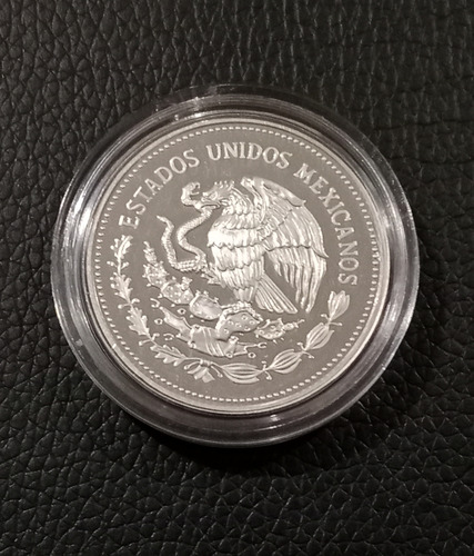 Moneda De 100 Pesos, 1 Onza De Plata Salve A Los Niños (Usado)