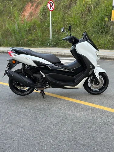 Yamaha Nmax Connected