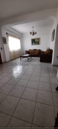 Ref 459 Venta De Casa En Las Colinas De La Atlántida