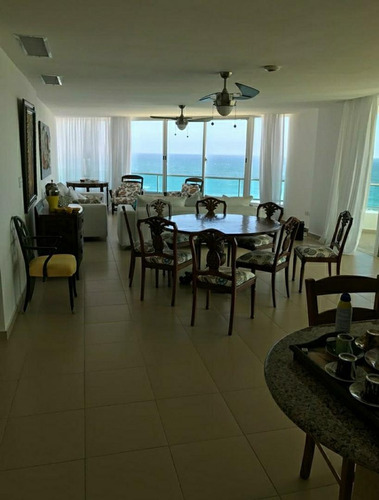 Imagen 4 de 12 de Penthouse De 3 Habitaciones 6 Parqueos Con 609 Metros