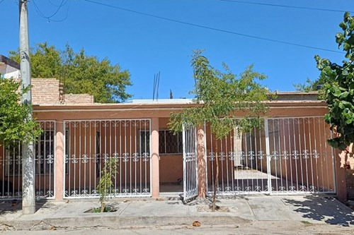 Magnífica Casa En Colonia Del Valle En Ciudad Lerdo, Dgo.