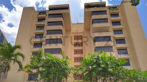 En Venta Cómodo Apartamento En Las Residencias Frutas Condominiums.