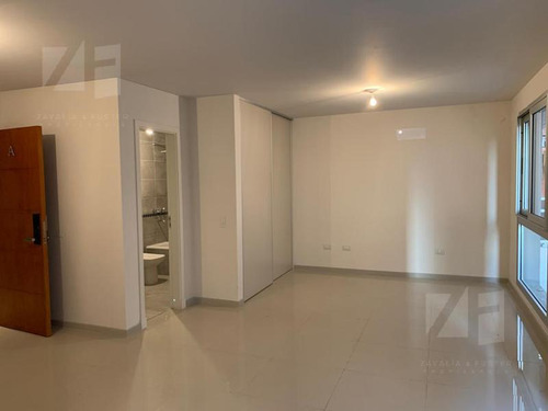 Alquiler Departamento - Villa Carlos Paz (shopping, Pileta, Sum)