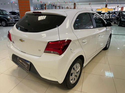 Chevrolet Onix 1.0 MPFI LT 8V FLEX 4P MANUAL
