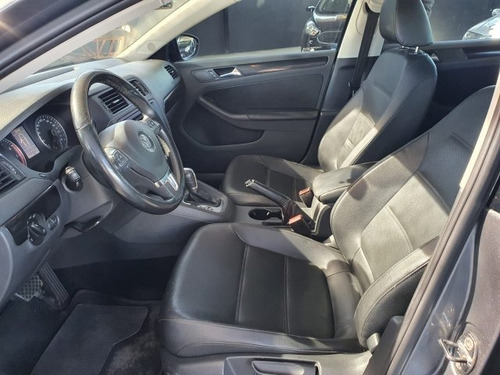 Imagem 8 de 10 de Jetta 2.0 Comfortline Flex 4p Tiptronic
