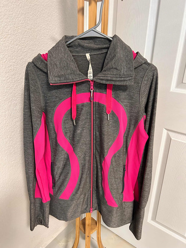 Sudadera Lululemon Talla 10 (Usado)