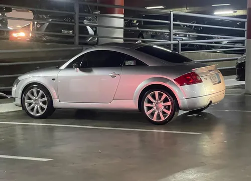 Audi TT 1.8 Turbo Front 5vel At