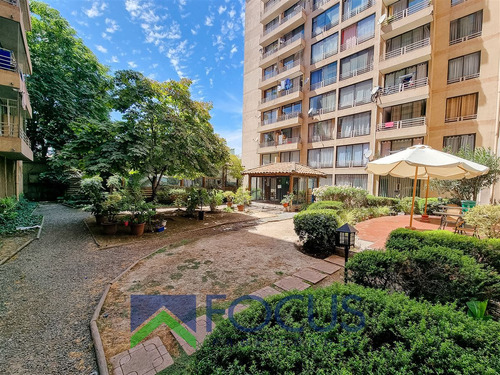 Departamento En Venta De 1 Dorm. En Santiago