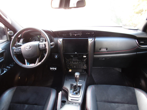 Toyota Fortuner 2.8L GR