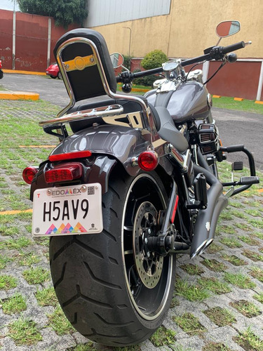 Harley Davidson Breakout 2015