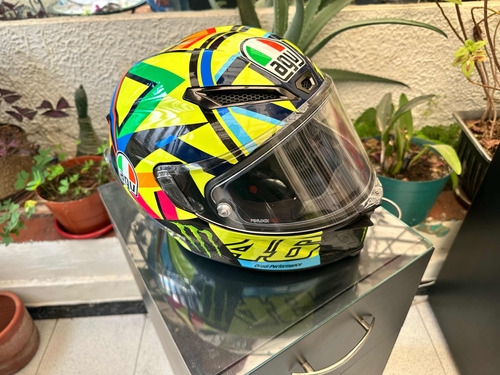 Casco Agv Pista Gp R Soleluna En Fibra De Carbono