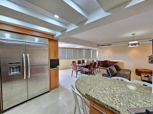 Excelente Apartamento Penthouse En Venta, Urb. San Isidro, Maracay, 25-15410 Mv