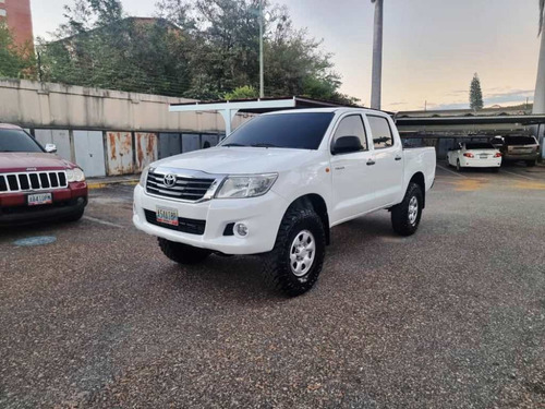 Toyota Hilux 2012 2.7 4x4 Sincrónico