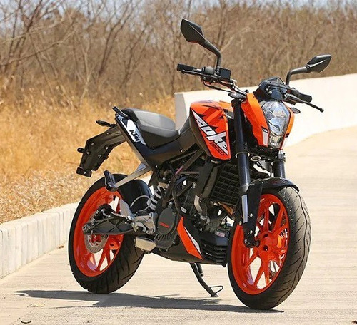 Imagen 3 de 21 de Ktm Duke 200 Moto 0km Urquiza Motos Financiada 0 Naked 2023