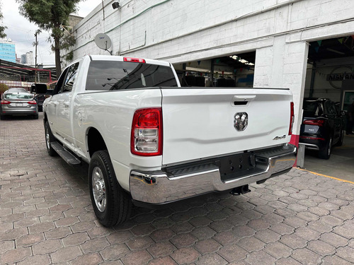 Dodge Ram 2500 Slt Crew Cab Heavy Duty 6.4 V8 4x4 2022