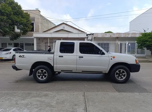 Mecánica 4x2 Gasolina Motor 2.4