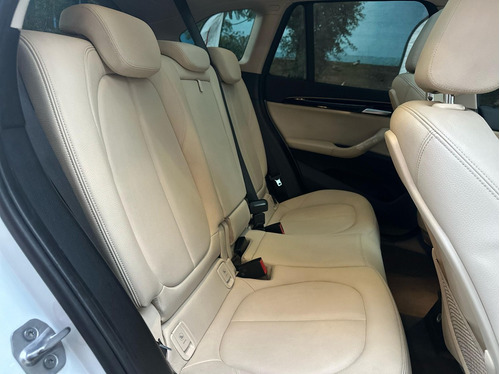 BMW X1 2.0 16V TURBO ACTIVE SDRIVE20I 4P