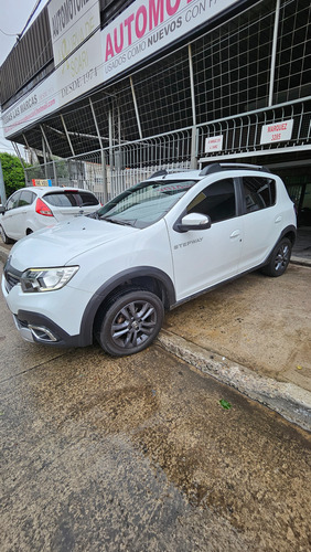 Renault Sandero Stepway PH2 Stepway Intense 1.6 CVT