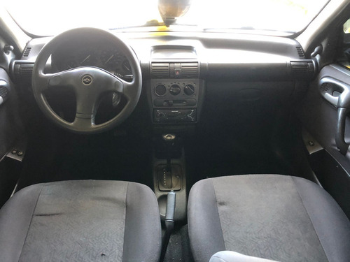 Imagem 6 de 8 de Chevrolet