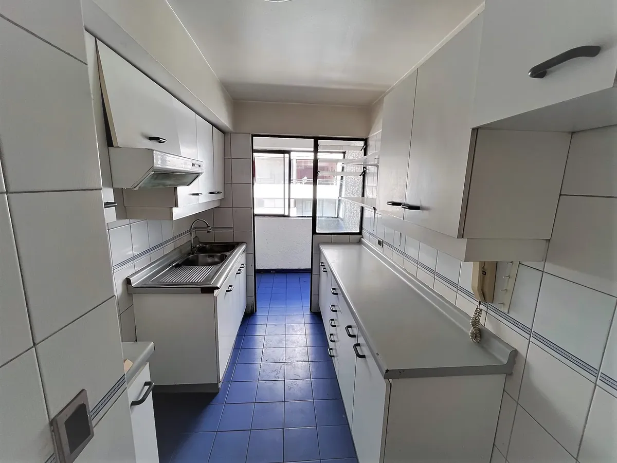 Imagen 3 de 19 de Arriendo Dpto En El Golf