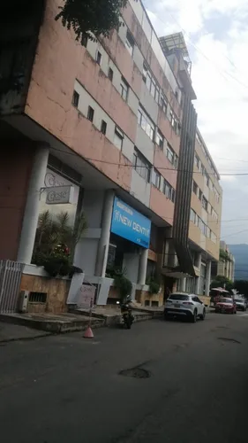 Vendo Excelente Local Comercial Calle 30 Entre 5 Y 6