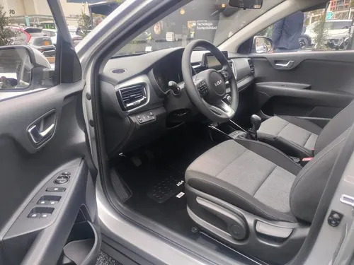 Kia Stonic Sin Pico Y Placa Desire Mecanico