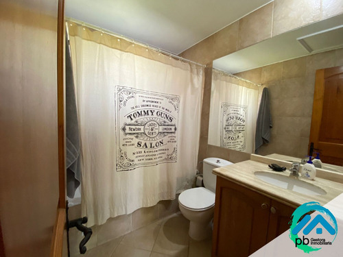 Casa En Condominio Cerro Aguas Claras , Manquehue Oriente Lb