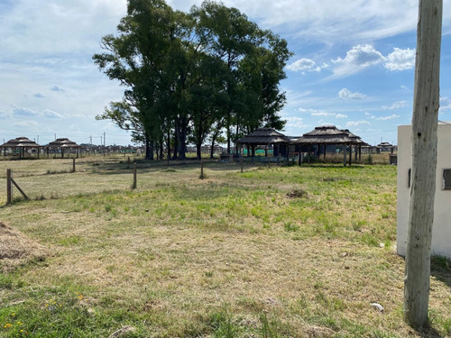 Dos Lotes En Barrio Cerrado Don Eugenio