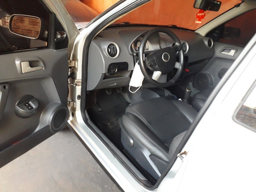 Volkswagen Saveiro Super Surf 1.6