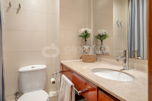 Departamento En Venta De 4 Dorm. En Vitacura