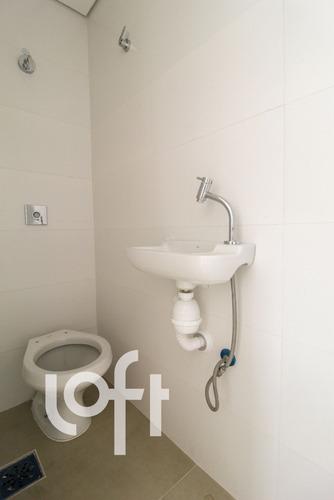 Apartamento À Venda No Bairro Leblon - Rio De Janeiro/rj - O-6767-15405
