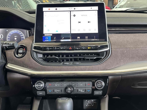 Jeep Commander 1.3 T270 TURBO FLEX OVERLAND AT6