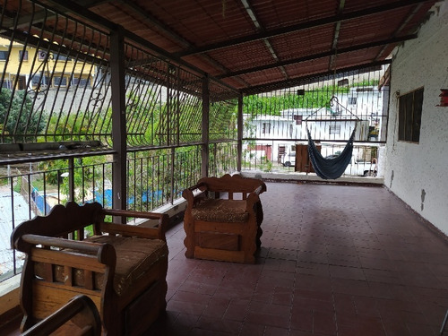 Imagen 8 de 12 de Marisol Castro Vende Terreno Con Bienhechuría En Los Teques | Miranda | Fot-mamo Marisol 04244923040
